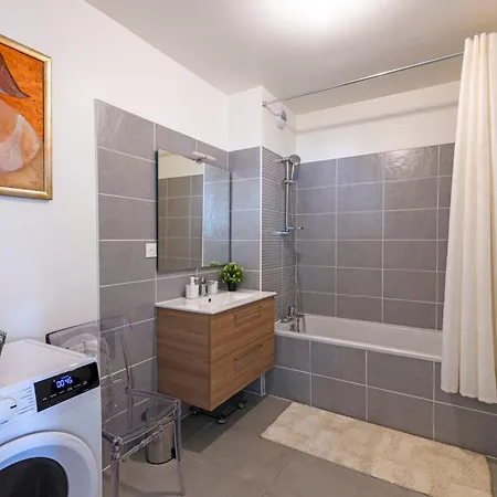 Le Joyau Nimois - Grande Terrasse Avec Parking Apartamento