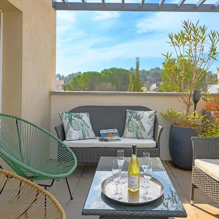 Le Joyau Nimois - Grande Terrasse Avec Parking Apartmán Nîmes