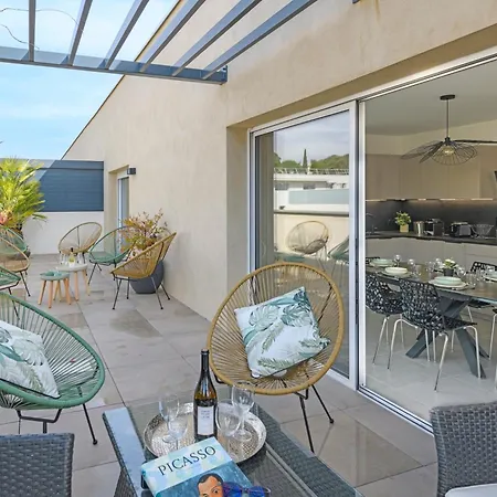 Le Joyau Nimois - Grande Terrasse Avec Parking Apartment