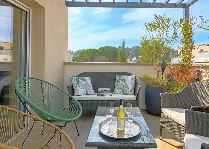 Le Joyau Nimois - Grande Terrasse Avec Parking Διαμέρισμα Νιμ
